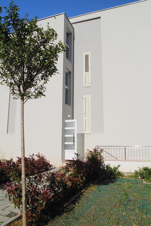 Apartament Adrian *
